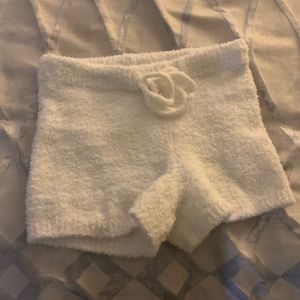 white shorts from garage size small worn once